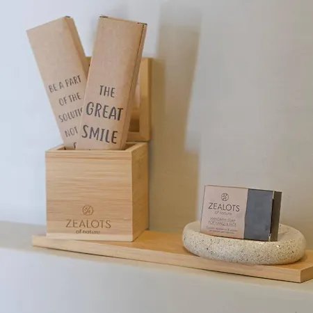 Lyra Sunset * Páros