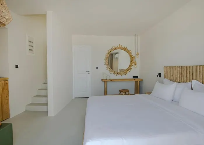 Lyra Sunset דירה פארוס